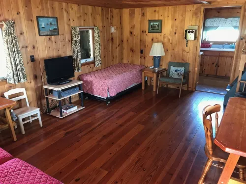 Camp Onondaga Fully Restored Historic Lake Front Cottage