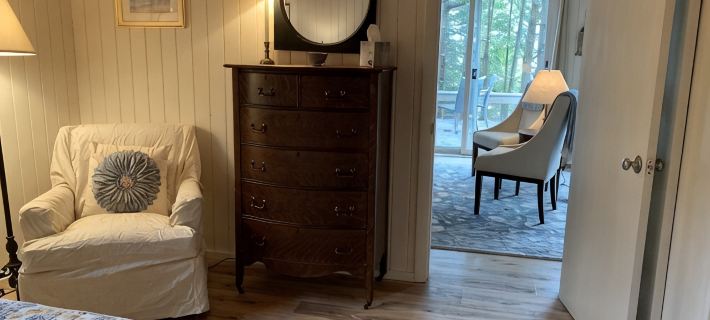Coveside Cottage-on the shore overlooking Bass Hbr Hotels in Tremont