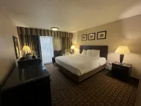 Derby Hotel & Suites