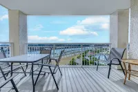 SIMPLY AMAZING VIEWS WITH 3 BALCONIES!! 4BR/4B/  ON THE INTRACOASTAL WATERWAY - 4-Star