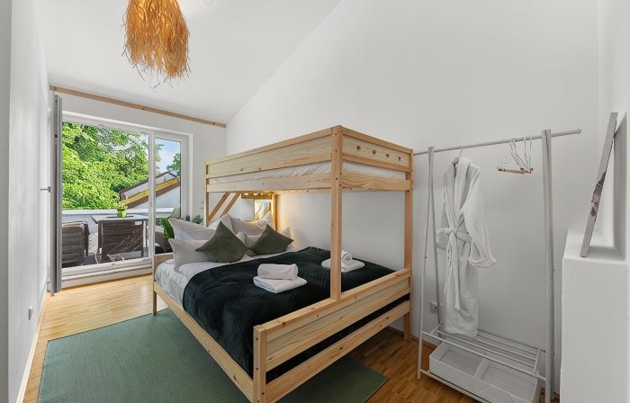 Flussperle Miesbach | Dream vacation apartment with river view and roof terrace