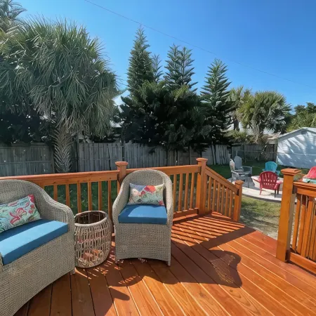 Beautiful 2/1 Home - Walking Distance to the Beach