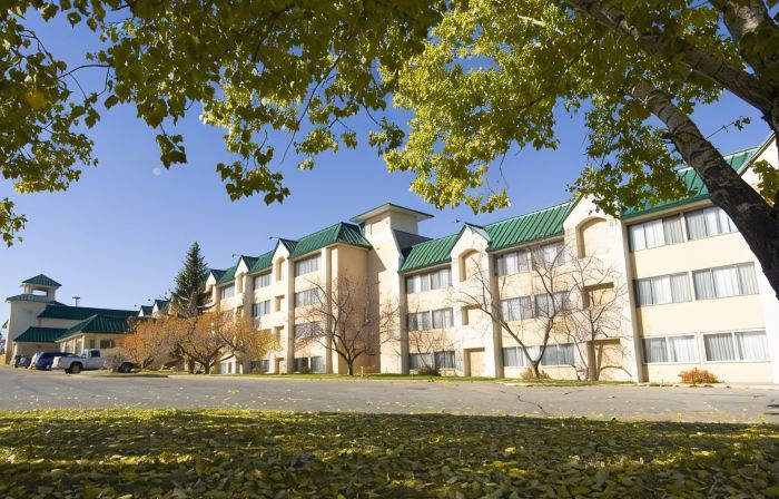 Amenida Residences Calgary