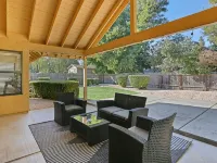 Spacious 4-bedroom Home Hotels in Sutter County