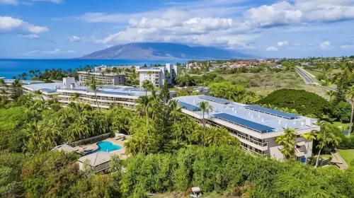 Signature Residences at Maui Banyan