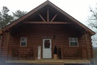 Cabin Sleeps 8 w/ 2 King Suites, Theater/Hot Tub/Pool Table, Small Dog Friendly! - Chalets