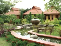 บ้านสวนรีสอร์ท แม่สาย ( Bansuanresort Maesai) - ที่มีบาร์