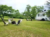 One Bedroom Loft Apartment - five minutes to Crystal Mt resort * Pet friendly - 2-Star