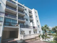 Marlita Beach Hotel Apartments