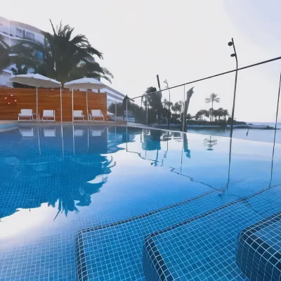 BG Nautico Ebeso Hotels near Ibiza Cathedral