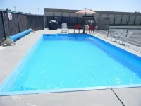 Kennewick Inn & Suites Tri Cities - Pools