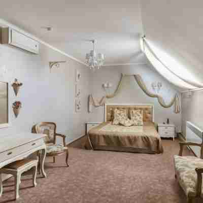 Garden Hotel Rooms