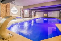 Luna Hotel da Oura - สระว่ายน้ำส่วนตัว