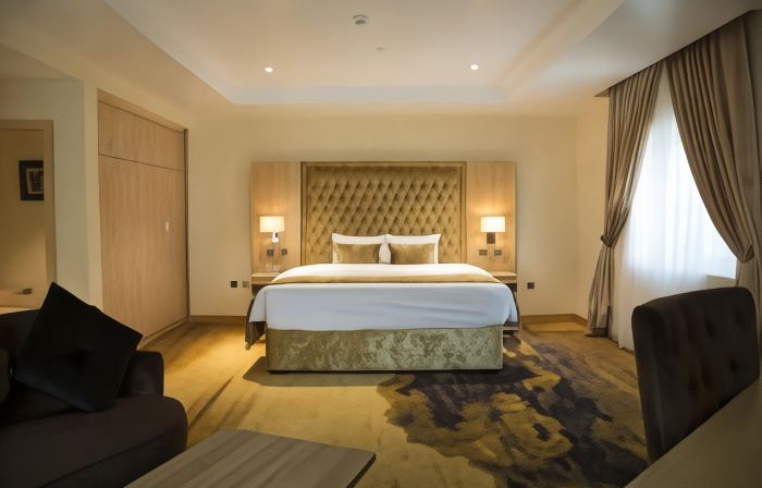 Bon Hotel Elvis