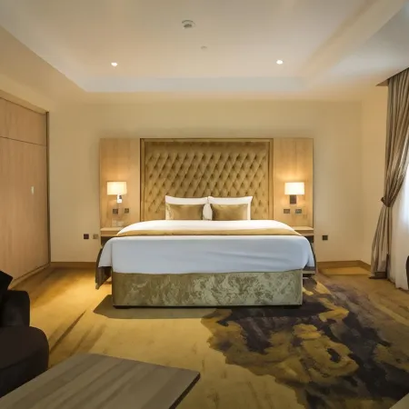Bon Hotel Elvis
