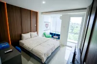 Greenpark Apartemen by Golom Room - 3-Star