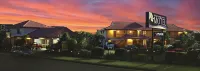 Avlon Gardens Motel