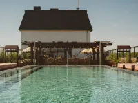 Rox Resort - Pool