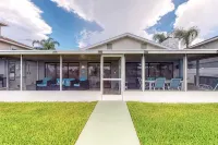 Waterfront home with direct gulf access - Homestays