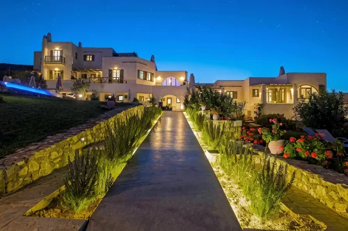 Naoussa Hills Boutique Resort - Adults Only - Ylellinen