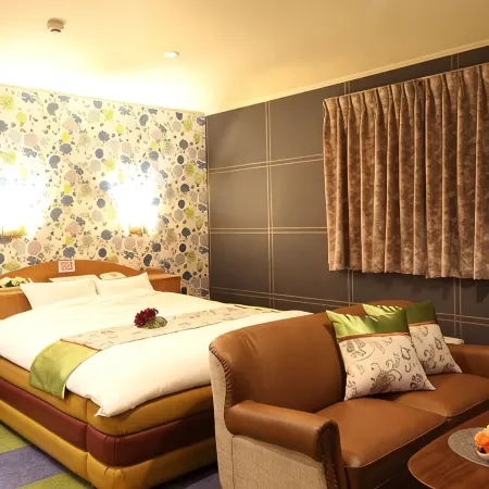 hotel dolphia