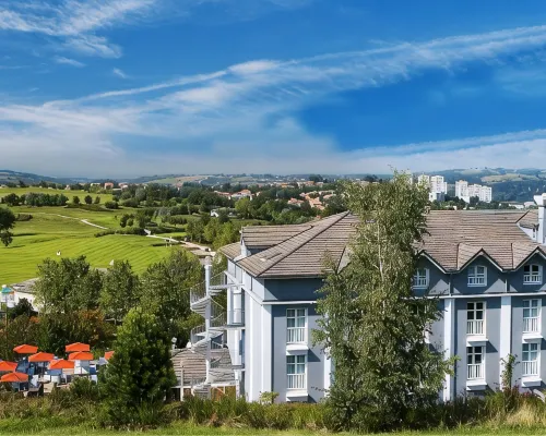 Hotel du Golf Hotels in Loire