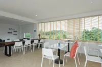 Costa Village Bangsaray - bar