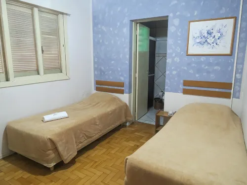 Adoro Hotel - parking