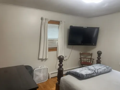 "Snowmobile/ATV Haven LLC" w/access to ITS 83/105 - 2-Star