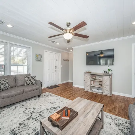 Cozy 2 bedroom Townhome in Spartanburg, SC