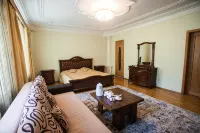 Hotel Pushkin