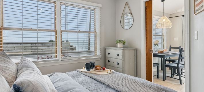 Oceanfront Cottage on Long Sands Beach - Sleeps 4 Hotels in Cape Neddick