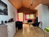 50 metres from the cable car, quiet, spacious apartment, parking and wifi.