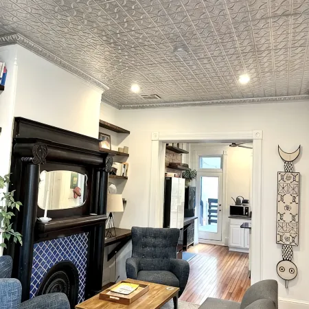 Elegant, Historic Townhouse in Heart of DC