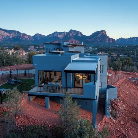NEW Sedona Uptown Dream 4BR Wow! Views! Pool & Spa