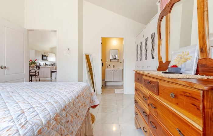 Comfy two-bedroom house in Camelot Village, Discovery Bay.