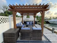 Waterfront Beach Bungalow with 150 Foot Dock on Guana Cay and Waterside Pergola - Homestays
