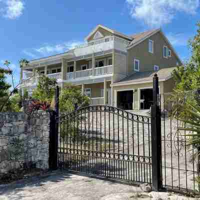 Ultimate Outdoor Living, in the Heart of Exuma, High above it All Hotel Exterior