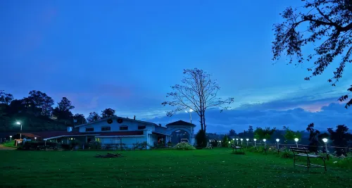British Cliff Club Resort - Mountain view