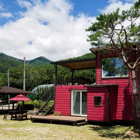 Gwangyang Sandalbaengi Pension