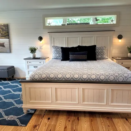 IN-GROUND POOL, Close to Beach/Vineyards, Wickford, Newport & Narragansett