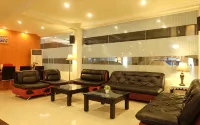 Sarison Hotel & Convention - 2-Star