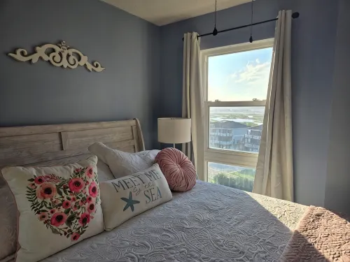 Top floor condo in N. Topsail Beach. Views of the beach & Intracoastal Waterway! - Beach