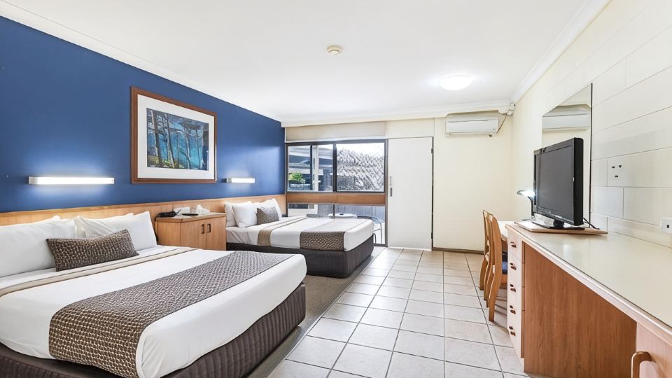 Reef Gateway Hotel
