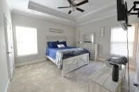 Cozy Country Retreat with Patio and BBQ - WiFi