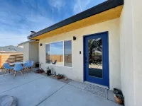 Entire House in Quiet Neighborhood! 2 Miles from Joshua Tree NP - Homestays