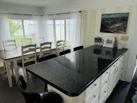 Enjoy 110' of Waterfront w/ Water Toys at Sandy Bottom Bay Beach House For 8!! - Wi-Fi
