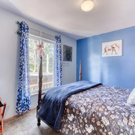 SPA Home! Hot Tub & Sauna, OCEAN View , AC+ EV Charger, Wheelchair Lift. Hotels in Oceanside