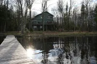 Lake Namakagon Sunrise Cove~Unwind & Reconnect. Private Dock, 2 Kayaks, Row Boat - Wifi