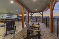 EV Charger, Views, Games and Outdoor Cover - 4-stjärniga